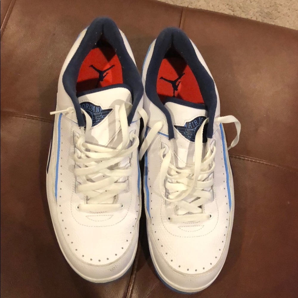 Men’s Jordan 2 North Carolina